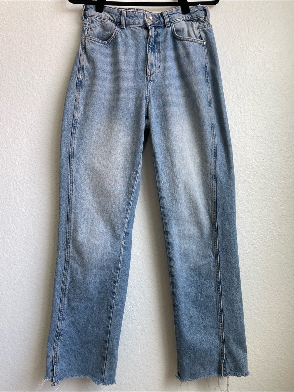 Zara Light Wash High-Rise Straight Leg Jeans • Size 8